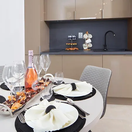 Balkon Mit Meerblick Szveti Vlasz