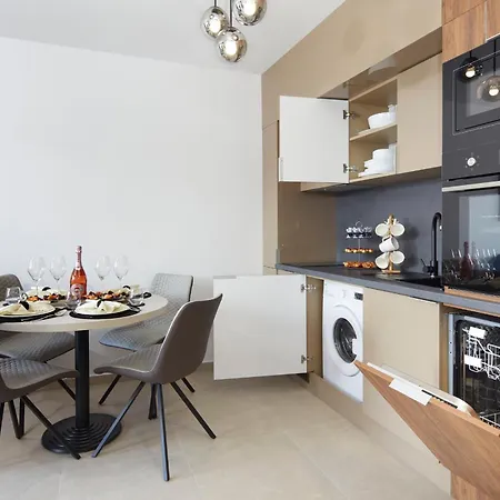 Balkon Mit Meerblick Apartman Szveti Vlasz