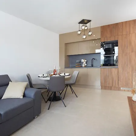 Balkon Mit Meerblick Apartman Szveti Vlasz